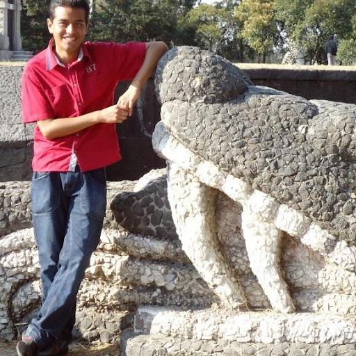Salvador Hernandez Photo 42