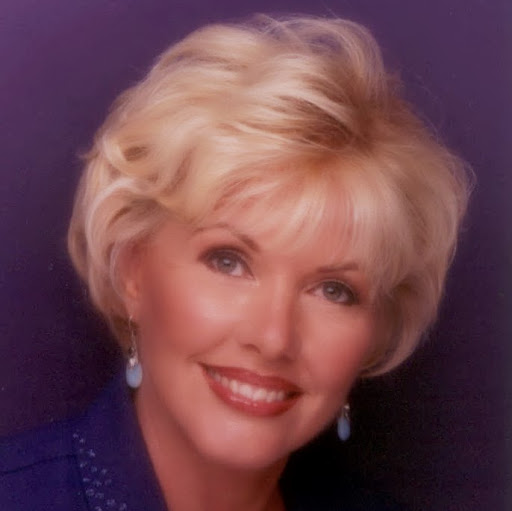 Karen Nagy Photo 26