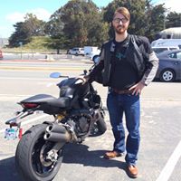 Michael Johns Photo 15