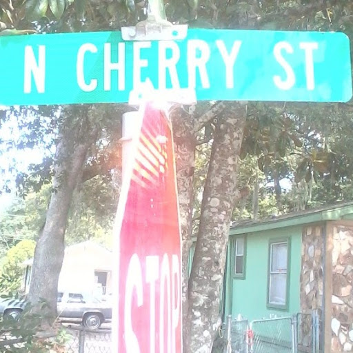 Cherry Street Photo 13