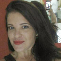 Erica Sousa Photo 19