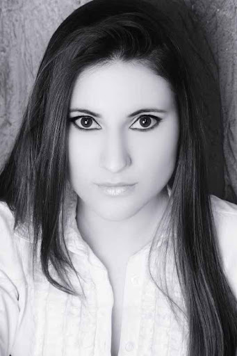 Estela Torres Photo 34