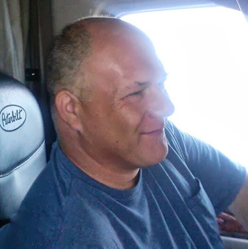 Erik Edwards Photo 20