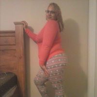 Danielle Locklear Photo 17