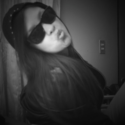 Elisa Oliver Photo 5
