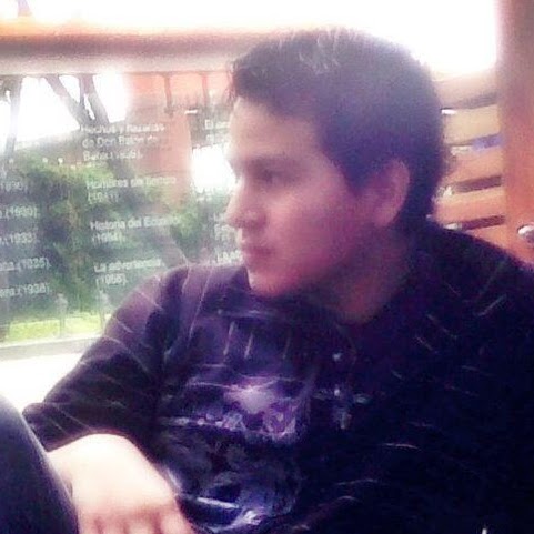 Julio Cruz Photo 41