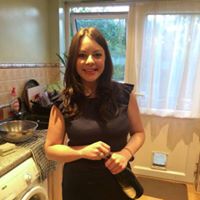 Kirsty Arnold Photo 9