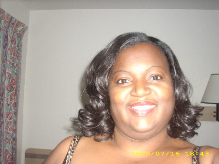 Sonya Johnson Photo 35