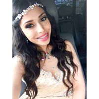 Karina Botello Photo 10
