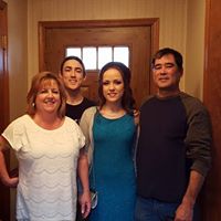 Kristen Dills Photo 5