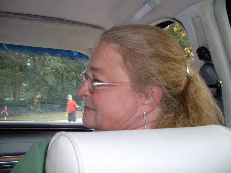 Julia Williams Photo 26