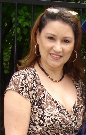 Evelyn Santiago Photo 15