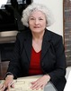 Lynn Holden Photo 38