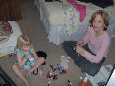 Jennifer Larson Photo 54
