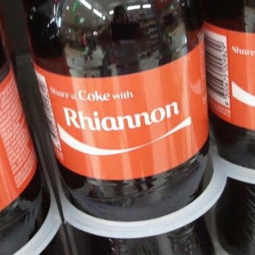 Rhiannon Evans Photo 11