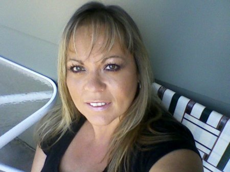 Bonnie Olson Photo 40