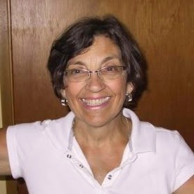 Vicki Thomas Photo 28