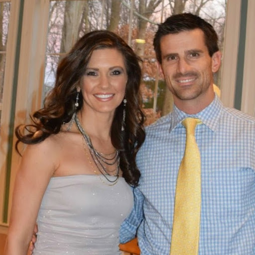 Laura Longo Photo 26