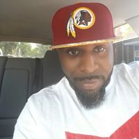 Lloyd Plummer Photo 14