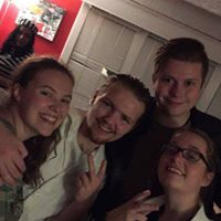 Annie Farris Photo 14