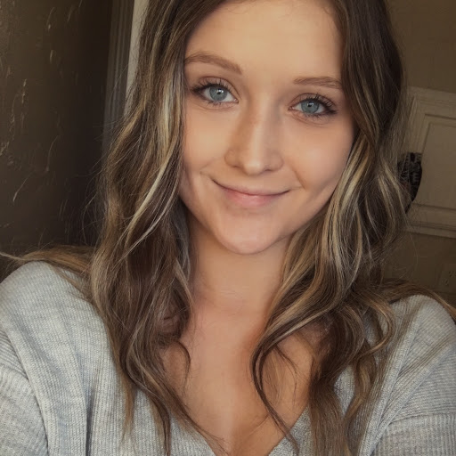 Haley Long Photo 25