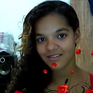 Kiara Gomes Photo 8