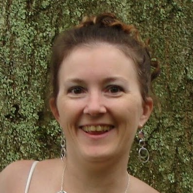 Angela Pratt Photo 31