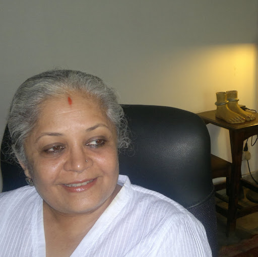Mala Sinha Photo 17
