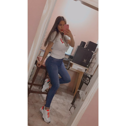 Vanesa Gomez Photo 17