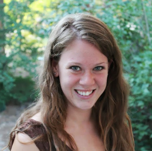 Catherine Holt Photo 33