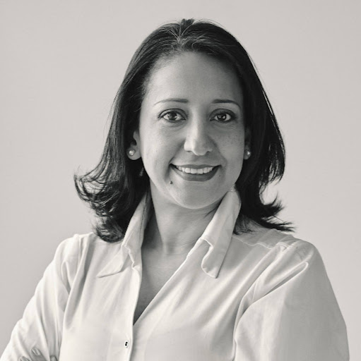 Paula Villa Photo 29