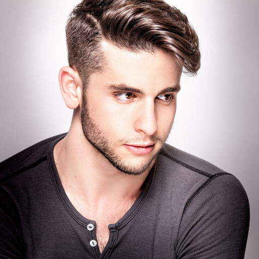 Zachary Zaret Photo 2