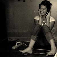 Carla Graves Photo 32