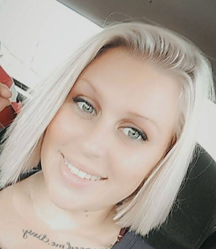 Ashley Luckey Photo 17