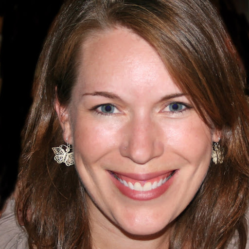 April Pedersen Photo 22
