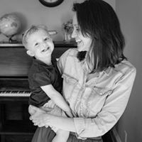 Elizabeth Norton Photo 22