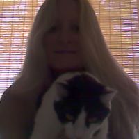 Molly Abbott Photo 14
