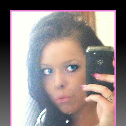 Brook Ellis Photo 6