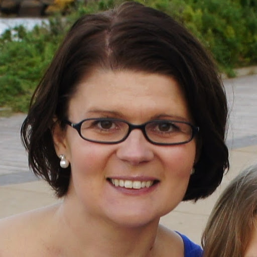 Melissa Davey Photo 21