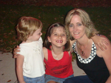 Debbie Wolfe Photo 30