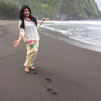 Umangi Shah Photo 11