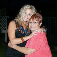 Linda Savoy Photo 24