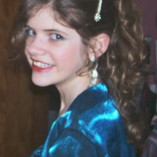 Laura Steiner Photo 29