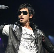 Caleb Torres Photo 28