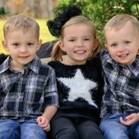 Amy Bradley Photo 39