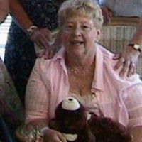 Beth Smith Photo 37