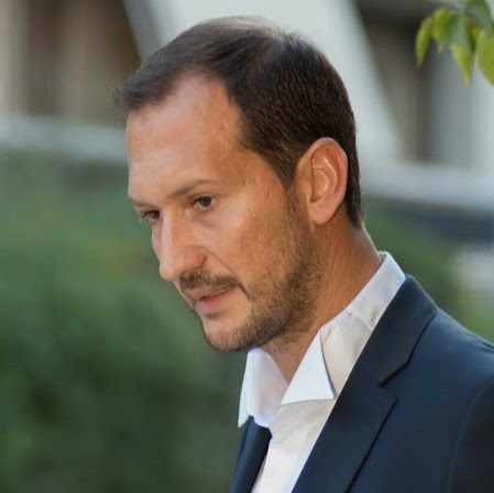 John Samaras Photo 30