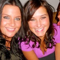 Holly Larson Photo 13
