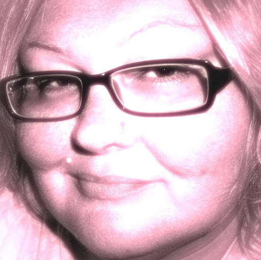 Elizabeth Lawrence Photo 11
