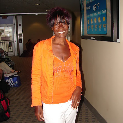 Rochelle Harris Photo 23